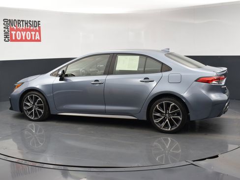 Used 2021 Toyota Corolla SE image 2