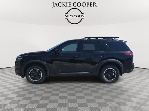 New 2026 Nissan Pathfinder Rock Creek AWD/4WD image 8