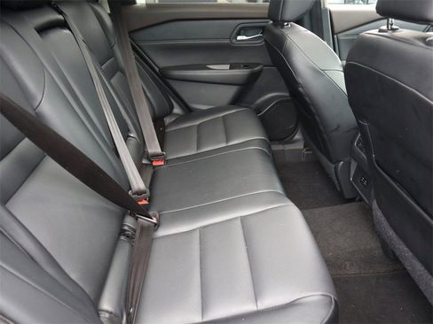 Certified 2022 Nissan Rogue SV w/ SV Premium Package image 21