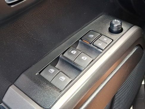 Certified 2020 Toyota Tacoma TRD Off-Road AWD/4WD image 25