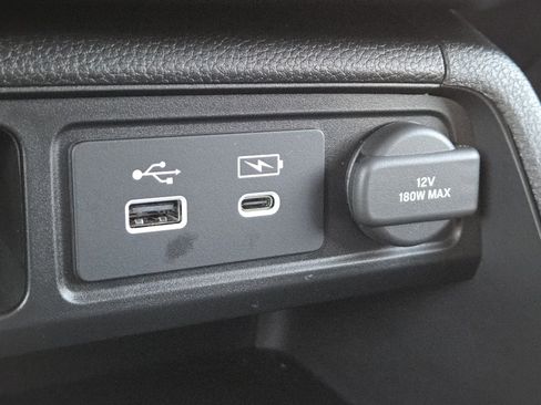 Used 2025 Honda Pilot EX-L image 29