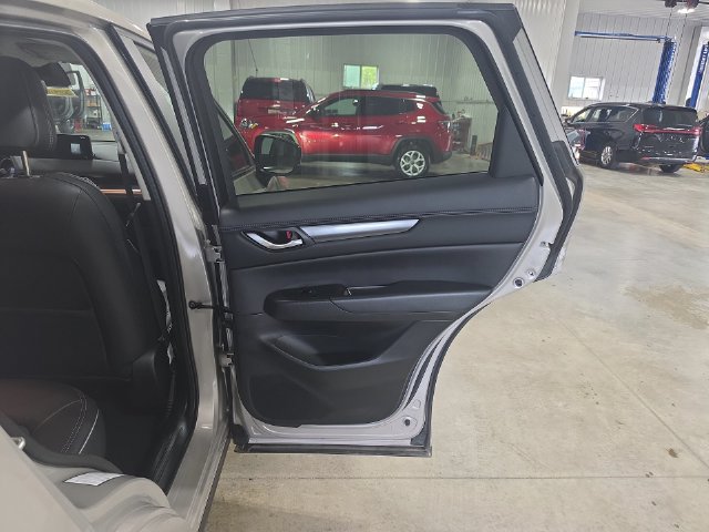 Used 2025 MAZDA CX-5 AWD 2.5 S w/ Preferred Package image 29
