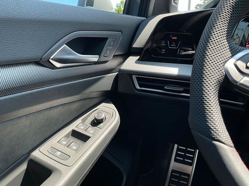 New 2026 Volkswagen GTI SE FWD image 23