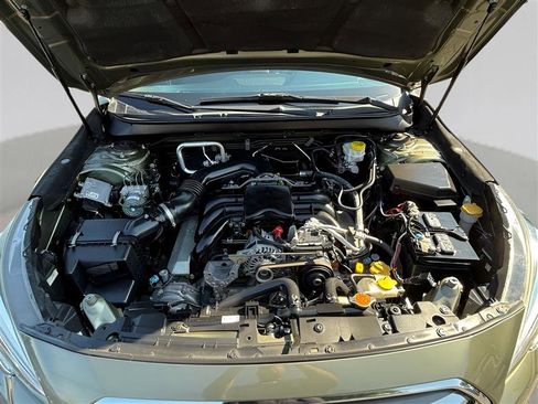 Used 2018 Subaru Outback 3.6R Touring w/ Popular Package #3 image 11