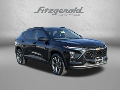 Used 2025 Chevrolet Trax LT