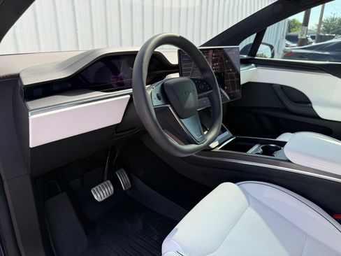 Used 2023 Tesla Model X Plaid AWD/4WD image 16