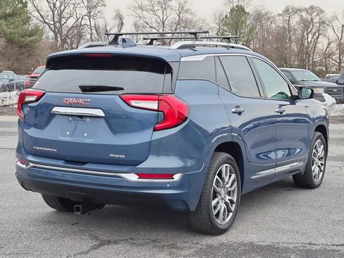 Used 2024 GMC Terrain Denali w/ Denali Premium Package image 5
