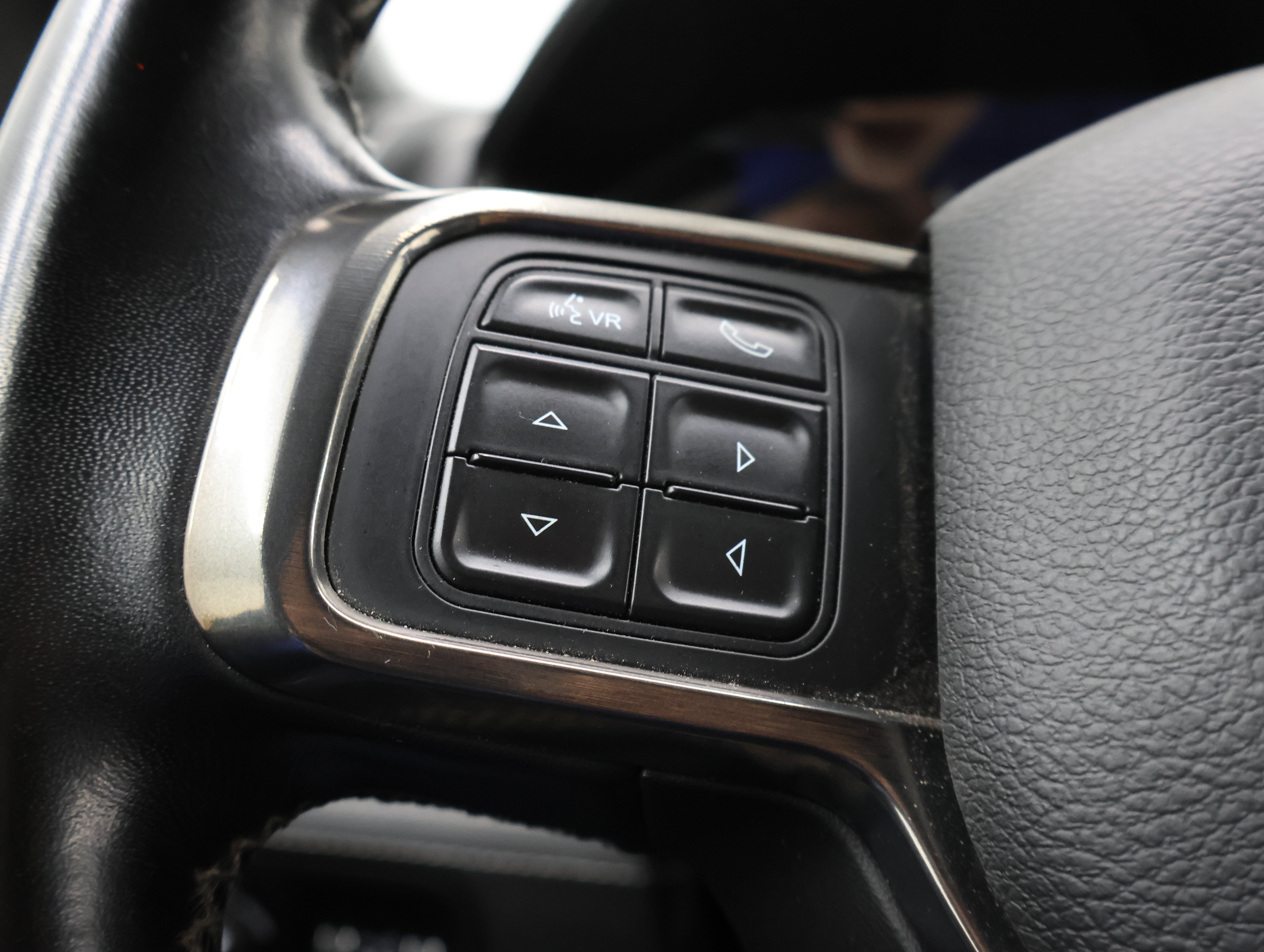 Used 2021 RAM 3500 Limited AWD/4WD image 15
