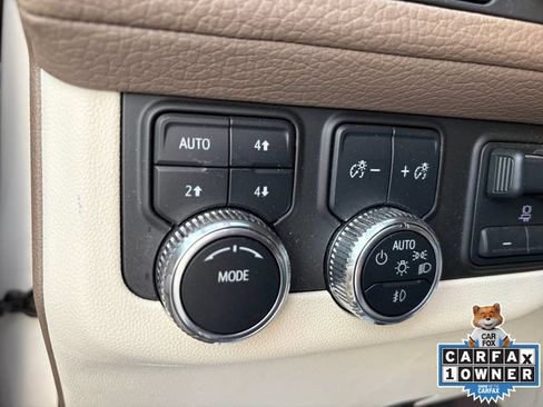 Used 2024 GMC Yukon Denali w/ Max Trailering Package AWD/4WD image 10