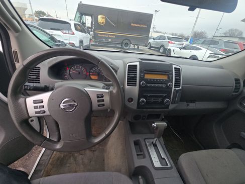 Used 2016 Nissan Frontier S image 13