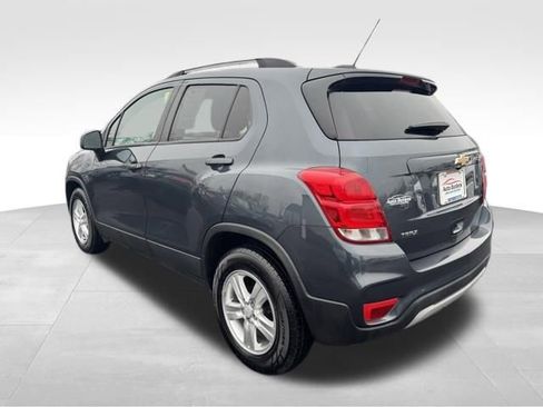 Used 2021 Chevrolet Trax LT image 6