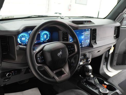 Used 2025 Ford Bronco Big Bend AWD/4WD image 7