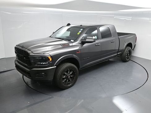 Used 2022 RAM 2500 Limited image 50