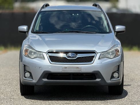 Used 2017 Subaru Crosstrek 2.0i Premium w/ Popular Package #1 AWD/4WD image 5