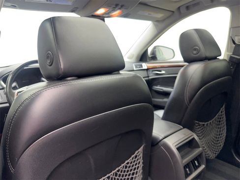 Used 2015 Cadillac SRX Luxury w/ Driver Awareness Package image 37