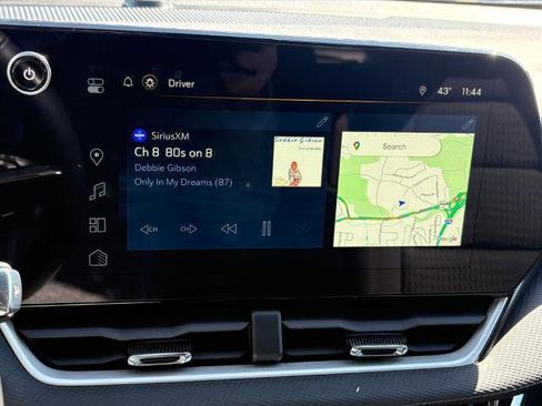 Certified 2025 Chevrolet Equinox LT image 12