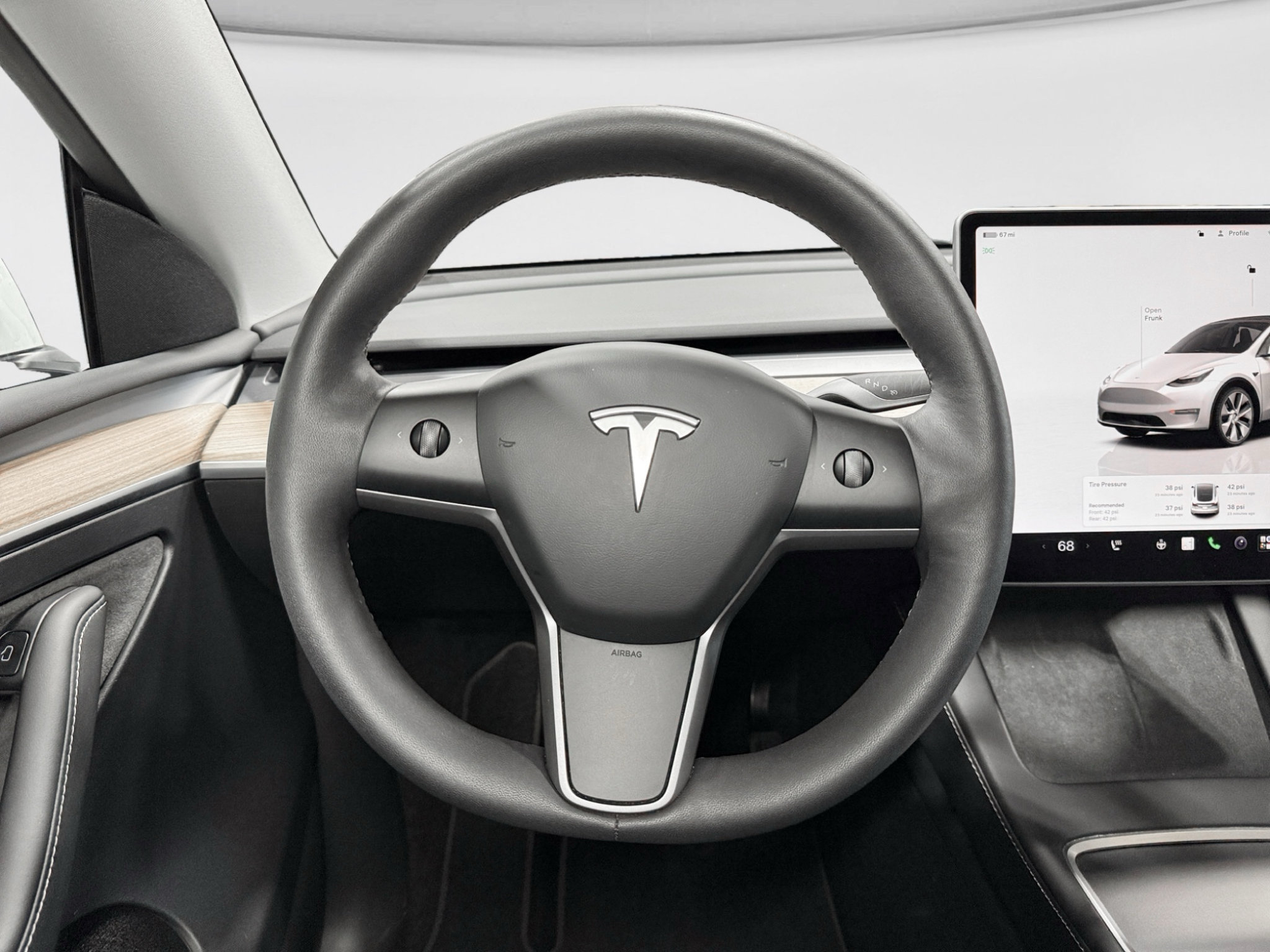 Used 2022 Tesla Model Y Long Range AWD/4WD image 7