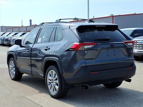 Certified 2025 Toyota RAV4 XLE Premium image 2