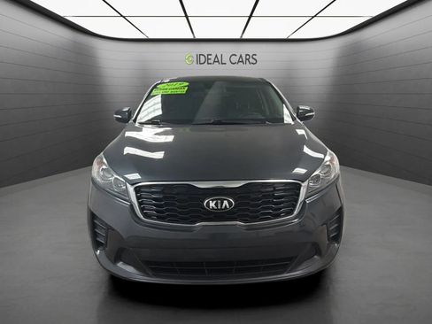 Used 2019 Kia Sorento FWD image 2