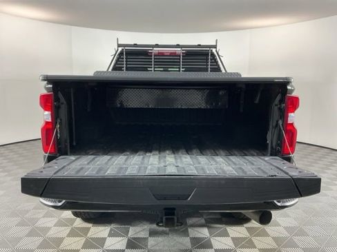 Used 2022 Chevrolet Silverado 3500 High Country w/ Z71 Off-Road Package AWD/4WD image 7