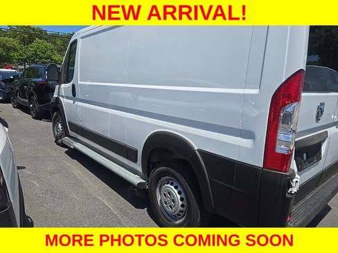 Used 2025 RAM ProMaster 2500 w/ U-Haul Equipment Group FWD image 5