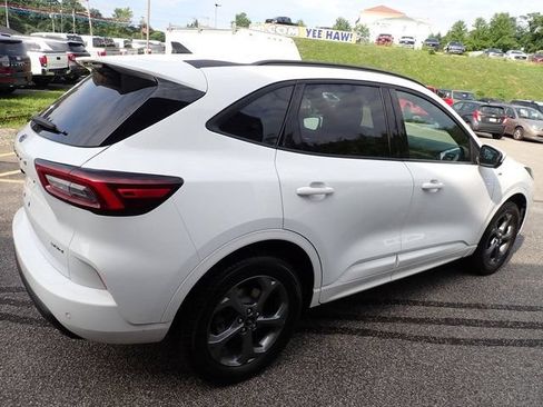 Used 2023 Ford Escape ST-Line Select w/ Tech Pack #2 AWD/4WD image 8