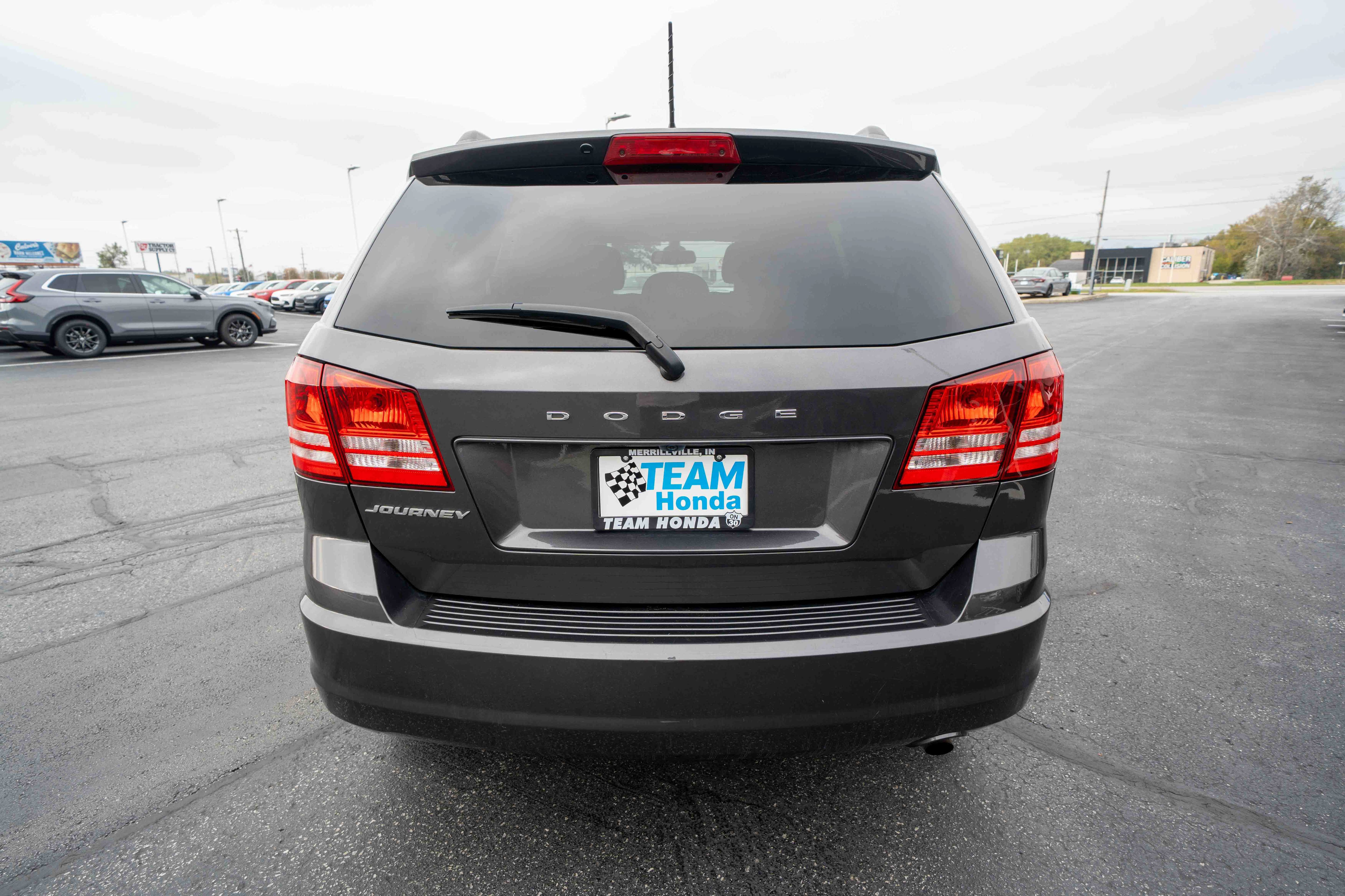Used 2019 Dodge Journey SE FWD image 5