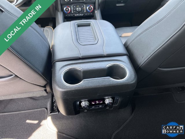 Used 2022 GMC Yukon AT4 w/ Technology Package AWD/4WD image 18