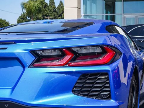 Used 2024 Chevrolet Corvette Stingray Coupe w/ 1LT RWD image 7