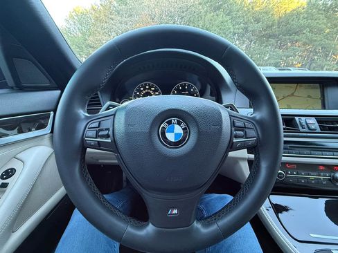 Used 2013 BMW 535i Sedan RWD image 16