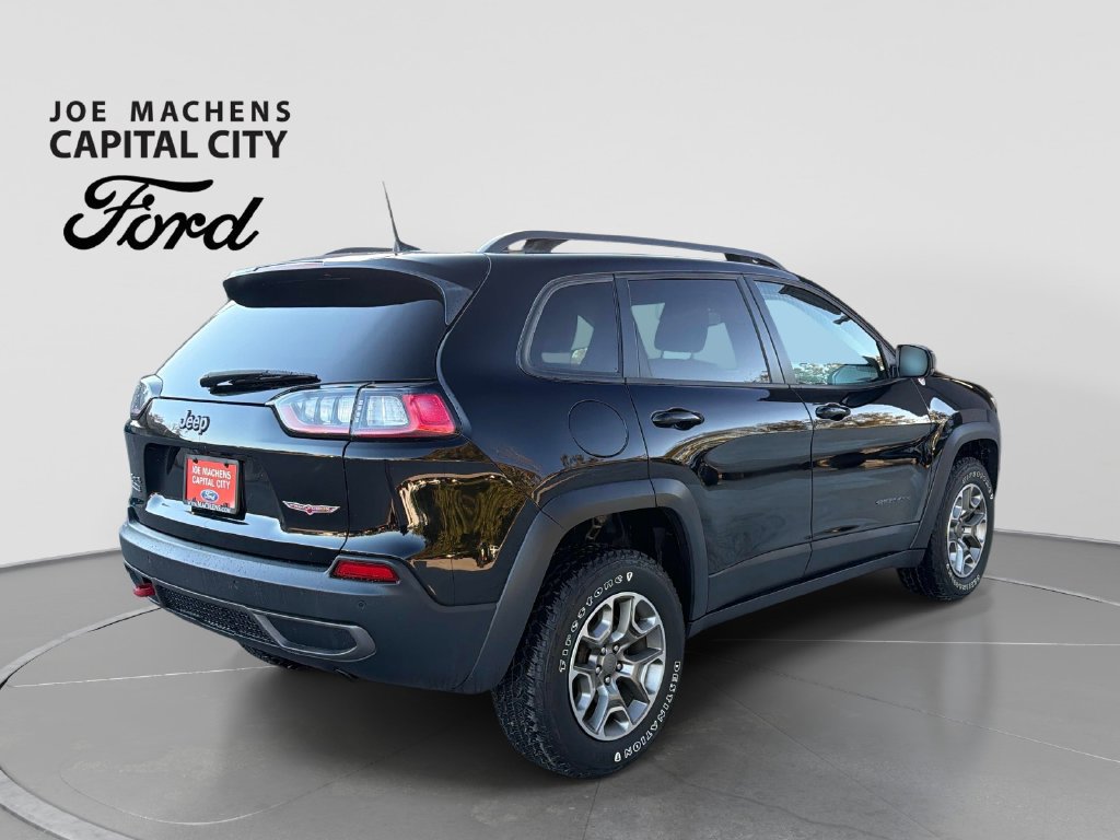 Used 2020 Jeep Cherokee Trailhawk w/ Cold Weather Group AWD/4WD image 5