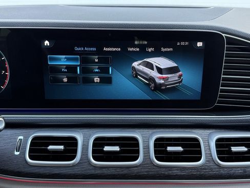 Used 2020 Mercedes-Benz GLE 350 4MATIC w/ Premium Package image 35