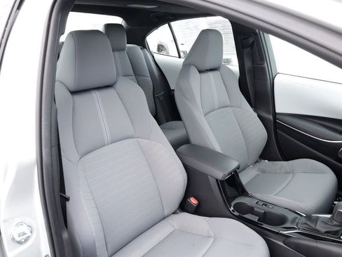 Certified 2025 Toyota Corolla SE w/ SE Premium Package image 23