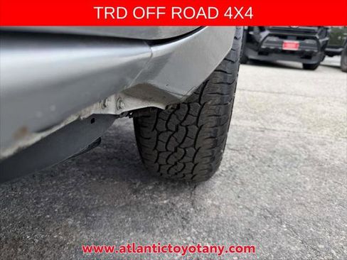 Certified 2024 Toyota Tacoma TRD Off-Road AWD/4WD image 36