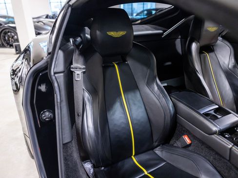 Used 2016 Aston Martin V12 Vantage S image 29