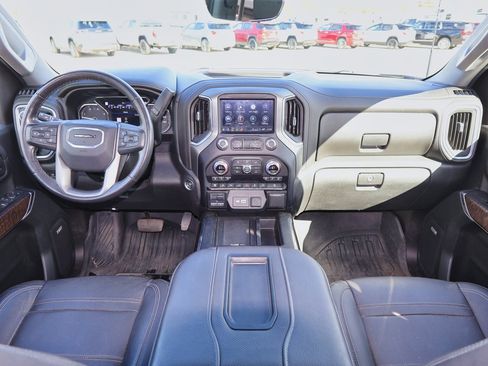 Used 2021 GMC Sierra 3500 Denali w/ Denali Ultimate Package image 14