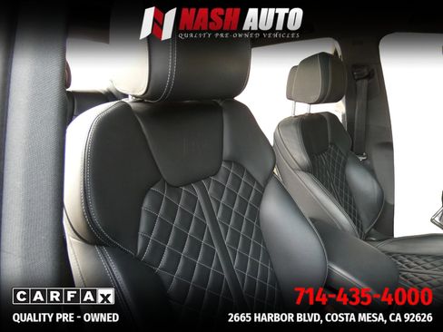 Used 2018 Audi SQ5 Premium Plus w/ S Sport Package AWD/4WD image 31