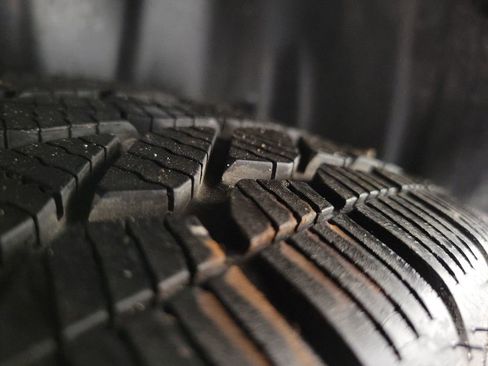 Used 2014 Subaru Forester 2.5i Touring w/ Popular Package #2 image 12