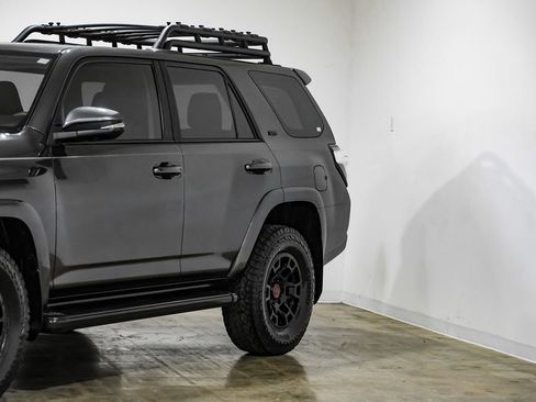 Used 2022 Toyota 4Runner SR5 Premium w/ Moonroof Package image 7
