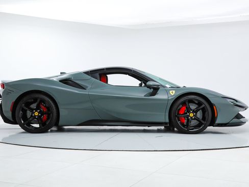 Certified 2025 Ferrari SF90 Spider AWD/4WD image 8