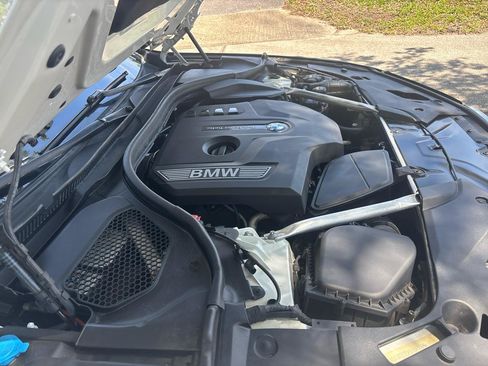 Used 2019 BMW 530i RWD image 37