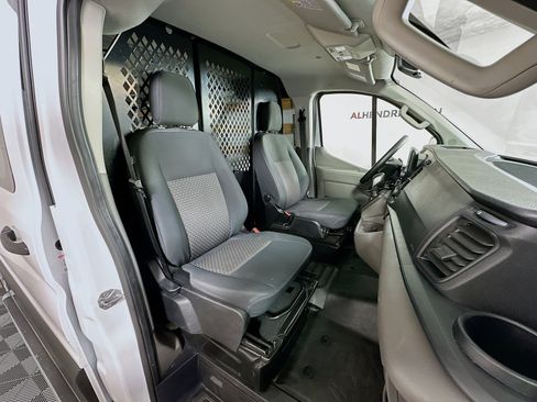 Used 2024 Ford Transit 250 Low Roof w/ Exterior Upgrade Package image 24