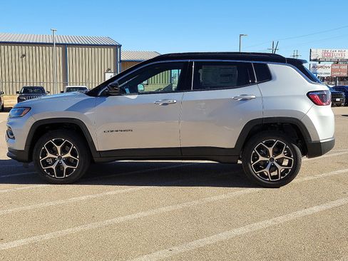 New 2026 Jeep Compass Limited image 2