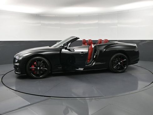 Certified 2022 Bentley Continental GT AWD/4WD image 40