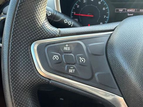 Used 2019 Chevrolet Equinox LS w/ LS Convenience Package AWD/4WD image 23