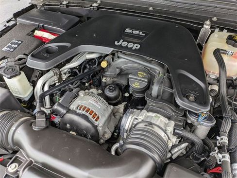 Certified 2020 Jeep Wrangler Unlimited Rubicon image 31