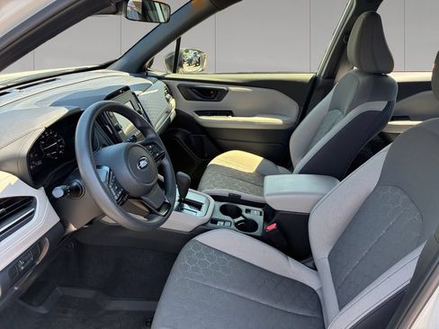 Used 2025 Subaru Forester AWD/4WD image 10