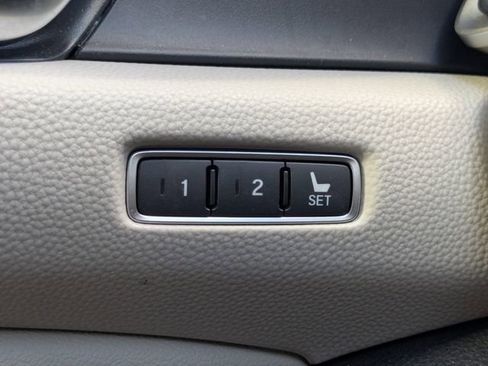 Used 2020 Honda Accord Touring image 25