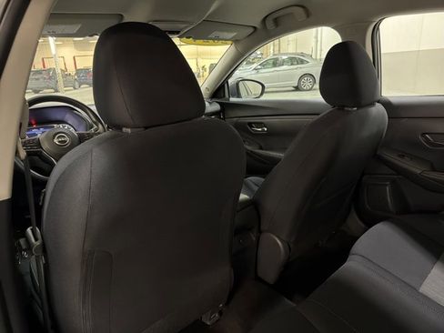 Used 2024 Nissan Sentra SV image 19
