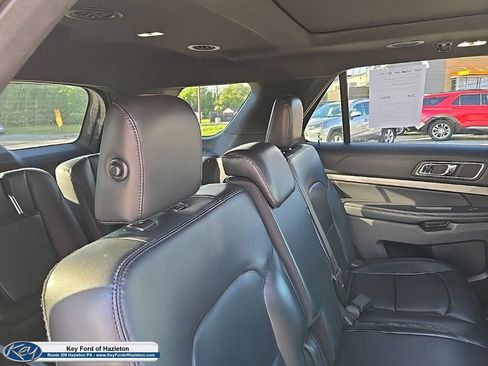 Used 2019 Ford Explorer XLT w/ Equipment Group 202A AWD/4WD image 48